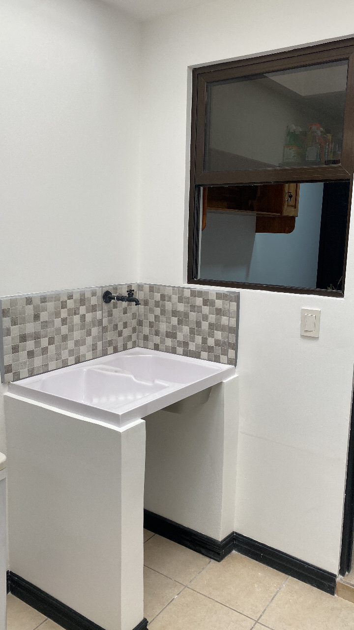 Instalación de pila y enchape